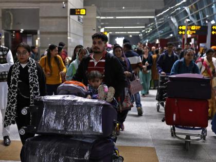 Corona testing of foreign passengers at the airport is now closed | गुडन्यूज! परदेशी प्रवाशांची एअरपोर्टवर कोरोना चाचणी आता बंद