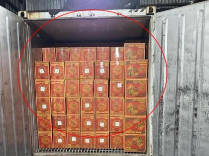 5.77 crore worth of cigarettes seized in Mumbai; Tamarin boxes were smuggled by sea | मुंबईत ५.७७ कोटींची विदेशी सिगारेट जप्त; समुद्रमार्गे चिंचेच्या बॉक्समधून होती तस्करी