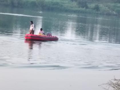 A young man who went to bathe in the river with his friends drowned in the river of vainganga in gadchiroli | मित्रांसमवेत नदीपात्रात आंघाेळीसाठी गेलेला युवक नदीत बुडाला