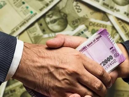 Son of Karrnatak BJP MLA arrested while accepting bribe of Rs 40 lakh, caught red-handed in karnataka | भाजप आमदाराचे सुपुत्र लोकायुक्तांच्या जाळ्यात, 40 लाख रुपयांची लाच घेताना अटक