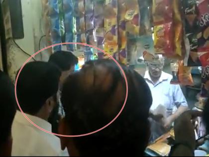 Suddenly, the Chief Minister Eknath Shinde came to the grocery store in the street with his grandson, the video went viral | Video: अचानक नातवासह गल्लीतल्या किराणा दुकानात आले CM शिंदे, व्हिडिओ व्हायरल