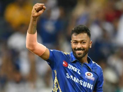 Video: If you meet in Mumbai, you will only speak in Marathi, when Hardik Pandya speaks in Marathi ... | Video : मुंबईत भेटणार तर मराठीतच बोलायंच, हार्दीक पांड्या मराठी बोलतो तेव्हा...