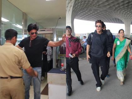 Shah Rukh khan who came from Dubai was stopped at Mumbai airport by custom department, questioned for an hour | दुबईहून आलेल्या शाहरुखला मुंबई विमानतळावर अडवले, तासभर चौकशी