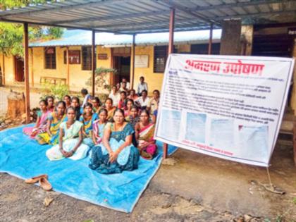 Indefinite hunger strike of project victims in front of Bhatsa Dam office | भातसा धरण कार्यालयासमोर प्रकल्पग्रस्तांचे बेमुदत उपोषण