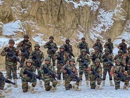 Job opportunity... Mega recruitment for 1.10 lakh posts in defense force of indian army | नोकरीची संधी... संरक्षण दलात तब्बल १.१० लाख पदांची होणार मेगाभरती