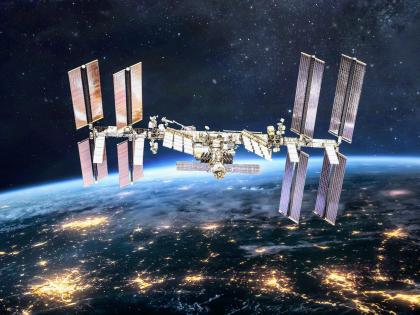 The view of the space station can be seen in the sky for four consecutive days | आकाशात सलग चार दिवस पाहता येणार स्पेस स्टेशनचा नजारा