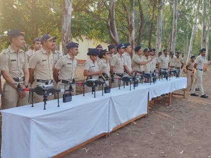 Drones will now hover over prisons in the state; Keep a close eye on the movement of prisoners | राज्यातील कारागृहांवर आता ड्रोन फिरणार; कैद्यांच्या हालचालींवर बारीक नजर