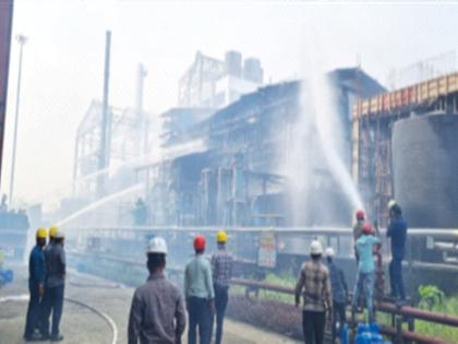 Despite the presence of chemical zones, the safety of the Mahad industrial estate is re-enacted | केमिकल झोन असूनही महाड औद्योगिक वसाहतीतील सुरक्षेचे पुन्हा वाभाडे