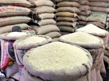 27 tons of ration rice going to black market was caught | काळ्या बाजारात जाणारा २७ टन रेशनचा तांदूळ पकडला