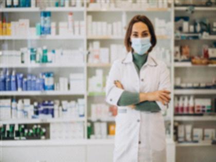 Pharmacists missing from drugstores?; 165 shops do not have pharmacists | औषध दुकानांतून फार्मासिस्ट गायब?; १६५ दुकानांमध्ये फार्मासिस्टच नाहीत