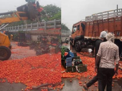 Red mud ... Traffic jam on Mumbai-Nashik highway due to overturning of truck | लाल चिखल... टोमॅटोचा ट्रक पलटल्याने मुंबई-नाशिक महामार्गावर वाहतूक कोंडी