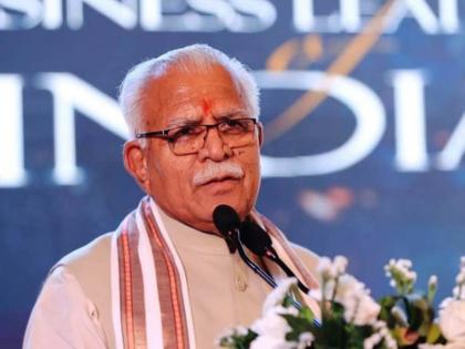 repayment of loan interest charged from farmers khattar government decision in haryana | शेतकऱ्यांकडून आकारलेले  कर्जाचे व्याज करणार परत; खट्टर सरकारचा निर्णय