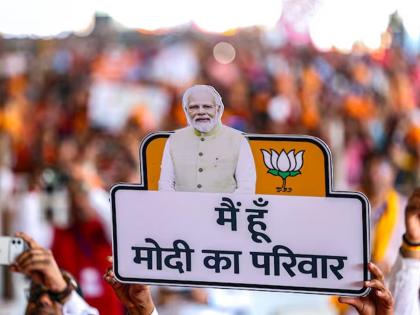 450 millionaires; Serious offenses against 10% candidates | निवडणुकीत ४५० जण कोट्यधीश; १० % उमेदवारांवर गंभीर गुन्हे