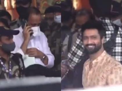 Video : Vicky Kaushal covered in front of Ajit Pawar, video goes viral of Mumbai airport | Video : नादच खुळा... अजित पवारांसमोर विकी कौशलही झाकोळला, व्हिडिओ व्हायरल