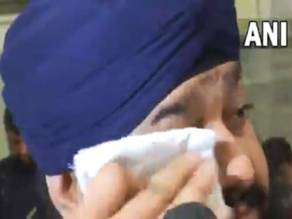 Afghanistan Crisis: It's all over ... Afghan Sikh MP bursts into tears on arrival in Delhi from Kabul wih airforce plain | Afghanistan Crisis: सगळं संपलंय... काबुलहून दिल्लीत उतरताच अफगाणी शीख खासदाराला रडू कोसळलं