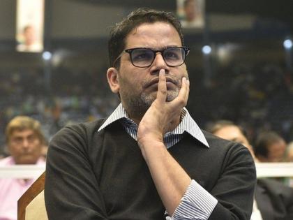 Congress starts brainstorming about Prashant Kishor | प्रशांत किशोर यांच्याबाबत काँग्रेसमध्ये मंथन सुरू