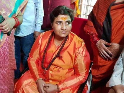 Hijab Contraversy: Hijab should not neet to be worn in front of Hindu society, controversial statement of Pragya Thakur | Hijab Contraversy: हिजाब वादात प्रज्ञा ठाकूर यांची उडी, विधानामुळे वाद निर्माण होण्याची शक्यता