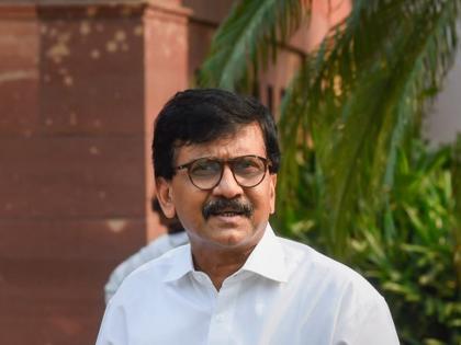 A case has been filed against Sanjay Raut, the former mayor had a complaint | शिंदेप्रकरण भोवलं, संजय राऊतांवर गुन्हा दाखल; माजी महापौरांची होती तक्रार