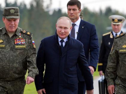 Russia-Ukraine War Crisis: Why is there a war between Russia and Ukraine? What about America and NATO? | Russia-Ukraine War Crisis: रशिया-युक्रेनमध्ये का होतंय युद्ध? NATO अन् अमेरिकेचा काय संबंध