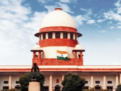 Supreme Court refuses to defer annual fee of school | शाळांच्या वार्षिक शुल्काला स्थगिती देण्यास सुप्रीम कोर्टाचा नकार