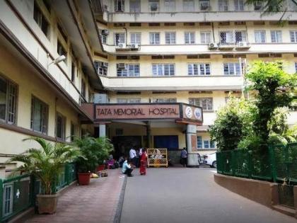 Their weekly earnings are three and a half lakhs; Malpractice at Tata Hospital | ‘त्यां’ची दर आठवड्याची कमाई साडेतीन लाखांची; टाटा रुग्णालयातील गैरप्रकार