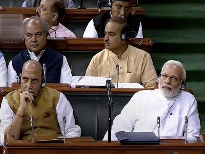 Finally no confidence motion filed against the government, Modi government will have to prove majority | ...तर मोदी सरकारला बहुमत सिद्ध करावे लागेल, अखेर लोकसभेत अविश्वास प्रस्ताव दाखल