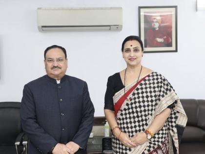 Chitra Wagh in Delhi with J P nadda, 'New Year will bring dawn of change ...' | नववर्ष परिवर्तनाची पहाट घेऊन येणार असेल; चित्रा वाघ राजधानी दिल्लीत