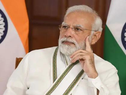 Beware, Narendra Modi has his eyes on you! | सावधान, नरेंद्र मोदींचे तुमच्याकडे लक्ष आहे! 