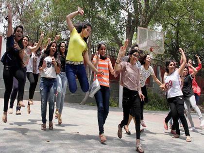 cbse 12th result 2022 declared pass percentage topper list website link check results | CBSE 12th Result 2022: सीबीएसईचे १२ वीचे निकाल जाहीर; ९४.५४% विद्यार्थीनी, ९१.२५% विद्यार्थी उत्तीर्ण