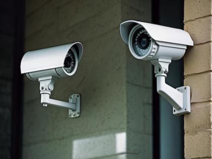 Thousands of CCTVs shut down in Pune city due to broken cable Toll settlement between pune municipality and police | केबल तुटल्यामुळे पुणे शहरातील हजारो CCTV बंद; महापालिका अन् पोलिसांमध्ये टोलवाटोलवी