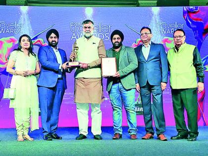 Center Point got 'Best MICE Hotel' Award | सेंटर पॉईंटला ‘बेस्ट एमआयसीई हॉटेल’ पुरस्कार