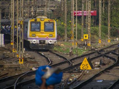 mega block on central railway on sunday 1 january 2023 and stay at home on new year day | नववर्षाच्या पहिल्या दिवशी घरीच थांबा; रविवारी मध्य रेल्वेवर मेगाब्लॉक