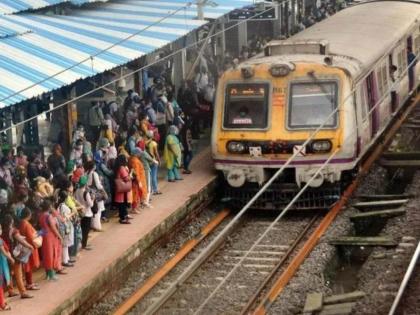 in mumbai mega block cause problems on central railway continue passengers suffer | 'मध्य रेल्वे'वर मेगाब्लॉकचे रडगाणे सुरूच; प्रवासी त्रस्त