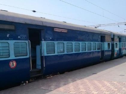 when will the other passenger railway run start on Gondia-Balharshah route | गोंदिया-बल्लारशा मार्गावर एक धावतेय, दुसरी केव्हा धावणार?