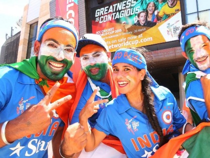 ICC World Cup 2019: India get out of World Cup and fans earn lakhs of money | ICC World Cup 2019 : भारत वर्ल्ड कपबाहेर पडल्यामुळे चाहते होतायत लखपती, पण कसे... जाणून घ्या