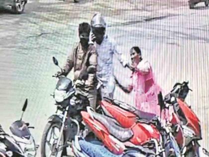 Nashik: Children used for egg chain snatching, network with bullion; Gold worth four lakhs seized | Nashik: अंड्या चेनस्नॅचिंगसाठी करायचा लहान मुलांचा वापर, सराफासोबत नेटवर्क; चार लाखांचे सोने जप्त Nashik: Children used for egg chain snatching, network with bullion; Gold worth four lakhs seized | Nashik: अंड्या चेनस्नॅचिंगसाठी करायचा लहान मुलांचा वापर, सराफासोबत नेटवर्क; चार लाखांचे सोने जप्त