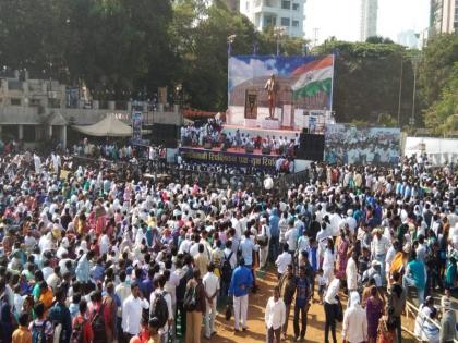 Mahaparinirvana day LIVE: Tribute to Dr. Babasaheb Ambedkar | महापरिनिर्वाण दिन LIVE : महामानवाला अभिवादन करण्यासाठी चैत्यभूमीवर लोटला जनसागर