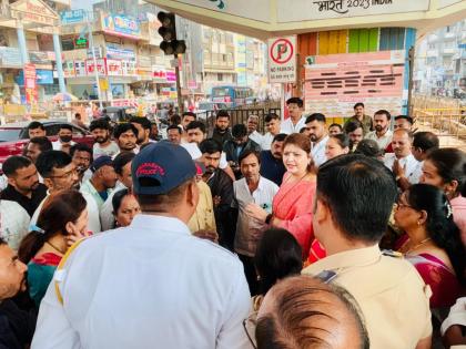 वाहतूक कोंडी सोडवा, कारणे सांगू नका; रुपाली चाकणकरांनी पोलिसांना सुनावले