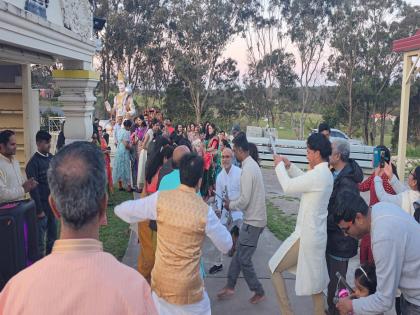Pune Ganpati Festival Ganesh immersion is a big deal in Australia Marathi Katta Mandal celebrates Ganesh festival | Pune Ganpati Festival : ऑस्ट्रेलियात ही गणेश विसर्जनाची धूम;मराठी कट्टा मंडळाचा गणेशोत्सव साजरा Pune Ganpati Festival Ganesh immersion is a big deal in Australia Marathi Katta Mandal celebrates Ganesh festival | Pune Ganpati Festival : ऑस्ट्रेलियात ही गणेश विसर्जनाची धूम;मराठी कट्टा मंडळाचा गणेशोत्सव साजरा