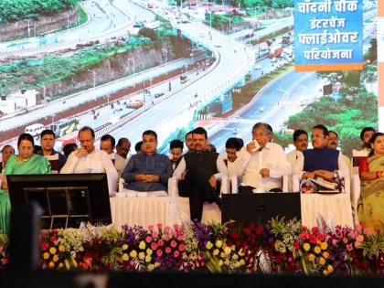 Chandani Chowk Pune: Inauguration of road in Chandani Chowk by Union Minister Nitin Gadkari | Chandani Chowk Pune: केंद्रीय मंत्री नितीन गडकरींच्या हस्ते चांदणी चौकातील रस्त्याचे लोकार्पण