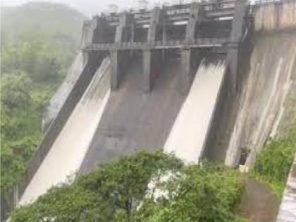 Animal life was saved by closing the gates of Chandoli Dam, incident at Ukhlu sangli | चांदोली धरणाचे दरवाजे बंद करुन वाचविले जनावरांचे प्राण, उखळू येथील घटना 