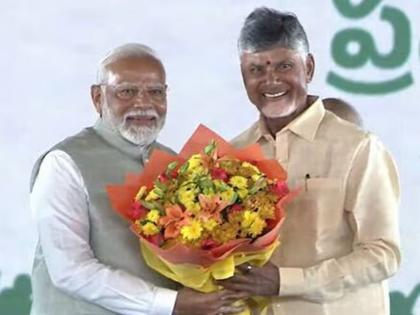 Chandrababu Naidu took oath as the Chief Minister of Andhra Pradesh for the fourth time | चंद्राबाबू नायडू यांनी चौथ्यांदा घेतली आंध्र प्रदेशच्या मुख्यमंत्रिपदाची शपथ