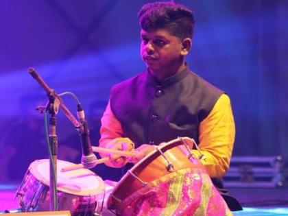 Chandrapur: Chandrapur's Devanshu leaps to the global stage, performing at the International Purple Fest in Goa | Chandrapur: चंद्रपूरच्या देवांशूची जागतिक मंचावर झेप, गोव्यातील इंटरनॅशनल पर्पल फेस्टमध्ये सादरीकरण