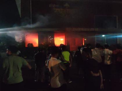 Fire breaks out at hotel in Chauphula, Daund taluka; Loss of over one crore rupees, loss of life averted | दौंड तालुक्यातील चौफुला येथे हॉटेलला आग; तब्बल एक कोटींचे नुकसान, जीवितहानी टळली Fire breaks out at hotel in Chauphula, Daund taluka; Loss of over one crore rupees, loss of life averted | दौंड तालुक्यातील चौफुला येथे हॉटेलला आग; तब्बल एक कोटींचे नुकसान, जीवितहानी टळली
