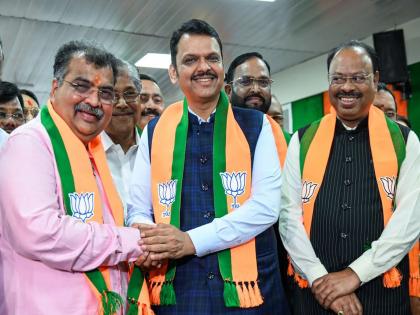 Is the 'strength' or 'swelling' increasing in BJP?; Big challenge ahead for state president Ravindra Chavan for upcoming election | भाजपमध्ये वाढतेय ती ‘ताकद’ की ‘सूज’?; प्रदेशाध्यक्ष रवींद्र चव्हाणांपुढे आव्हान मोठे Is the 'strength' or 'swelling' increasing in BJP?; Big challenge ahead for state president Ravindra Chavan for upcoming election | भाजपमध्ये वाढतेय ती ‘ताकद’ की ‘सूज’?; प्रदेशाध्यक्ष रवींद्र चव्हाणांपुढे आव्हान मोठे