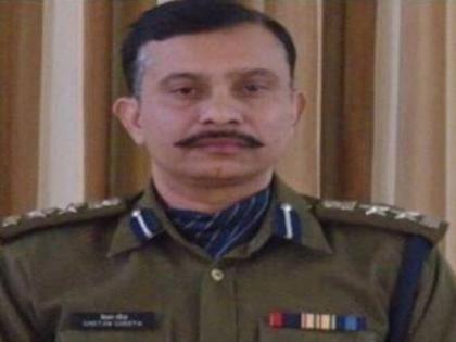 Surprise! Chetan Chita Kamar, who returned with the death of 9 bullets, returned the CRPF commandant | आश्चर्य ! 9 गोळ्या लागूनही मृत्यूच्या दाढेतून परतलेले सीआरपीएफ कमांडंट चेतन चिता कामावर रुजू