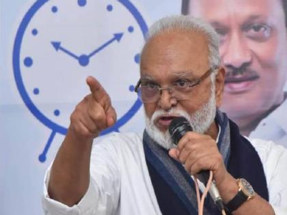 Dhananjay Munde's place will be taken by Chhagan Bhujbal; Suresh Dhas, Prakash Solanke's hopes dashed | धनंजय मुंडेंची मंत्रीपदाची जागा छगन भुजबळांना; सुरेश धस, प्रकाश सोळंकेंच्या आशेवर पाणी Dhananjay Munde's place will be taken by Chhagan Bhujbal; Suresh Dhas, Prakash Solanke's hopes dashed | धनंजय मुंडेंची मंत्रीपदाची जागा छगन भुजबळांना; सुरेश धस, प्रकाश सोळंकेंच्या आशेवर पाणी