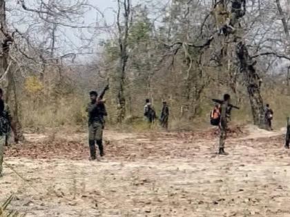 Basav Raju's encounter creates fear among Naxalites 18 Naxalites surrender, including those carrying a reward of Rs 39 lakhs | बसव राजूच्या एन्काउंटरमुळे नक्षलवाद्यांमध्ये भीती! ३९ लाखांचे बक्षीस असलेल्यांसह १८ नक्षलवाद्यांचे आत्मसमर्पण Basav Raju's encounter creates fear among Naxalites 18 Naxalites surrender, including those carrying a reward of Rs 39 lakhs | बसव राजूच्या एन्काउंटरमुळे नक्षलवाद्यांमध्ये भीती! ३९ लाखांचे बक्षीस असलेल्यांसह १८ नक्षलवाद्यांचे आत्मसमर्पण