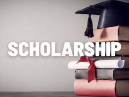 10,000 scholarship application pending, social Welfare Department issues notice to 60 colleges | विद्यार्थ्यांची कोंडी करणाऱ्या ६० महाविद्यालयांना दणका; समाज कल्याण विभागाची नोटीस