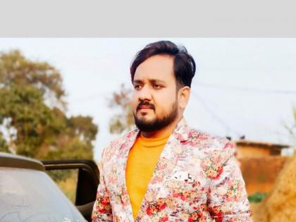 Famous bhojpuri singer chhotu pandey died in a terrible accident | बाईक अन् ट्रकच्या जोरदार धडकेत प्रसिद्ध गायकाचा मृत्यू, आणखी ९ जणही दगावले